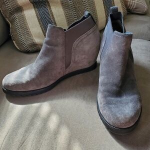 Naturalizer Darena hidden wedge ankle boots in Graphite Lead size 9.5M